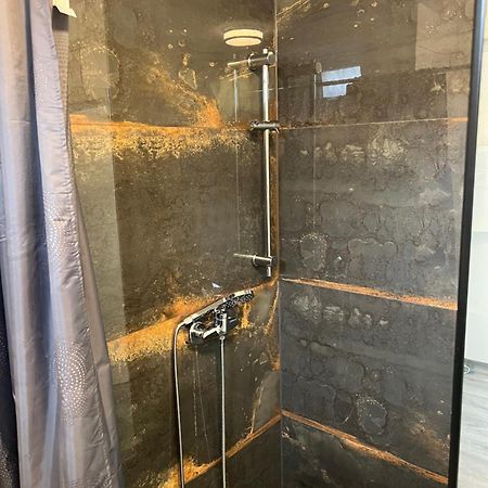 Bungalow Neuss Bagian luar foto