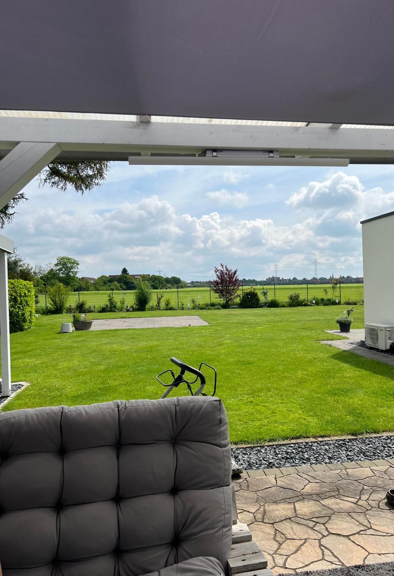 Bungalow Neuss Bagian luar foto